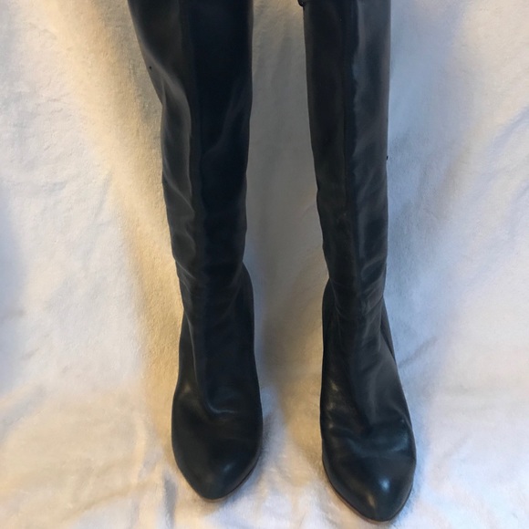 Preloved Louis Vuitton Leather Knee High Boots ! - Picture 2 of 4